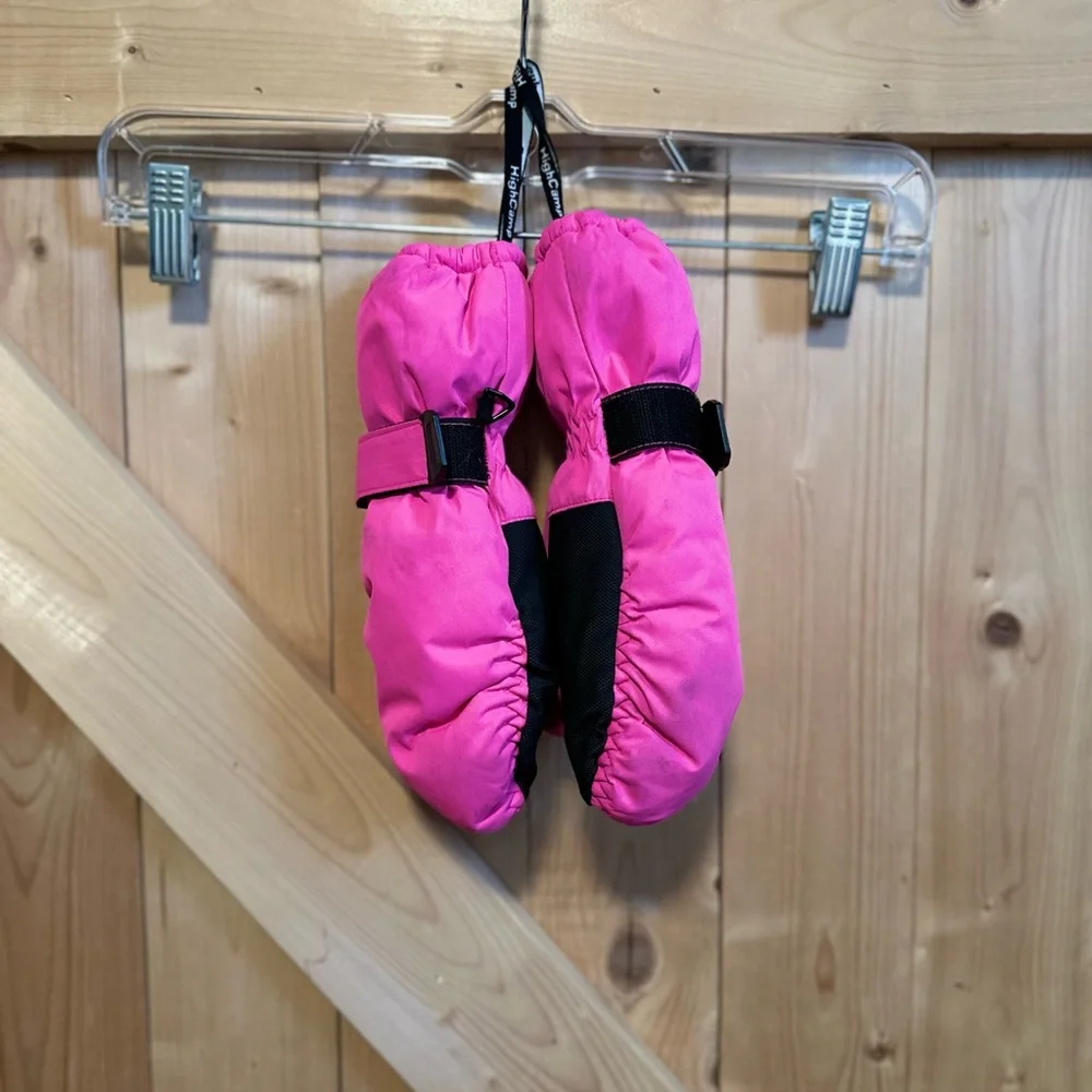 Girls' Pink Insulated Winter Mittens